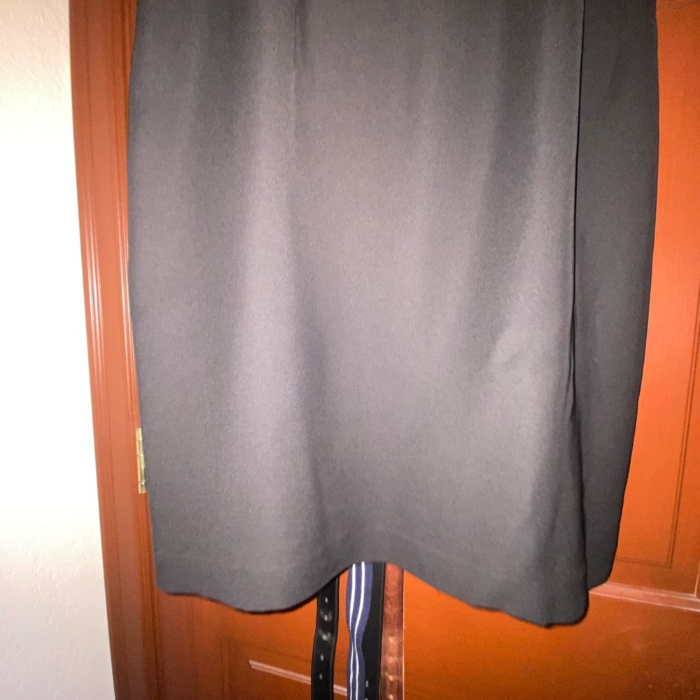 Albert Nipon Suite Size 12 Petite With Embroidere… - image 7